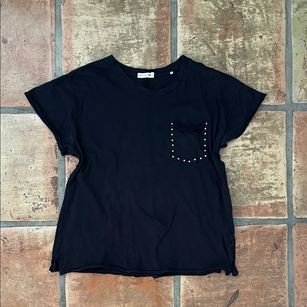 Rag & Bone Black T-Shirt Raw Hem Studded Pocket Size Small